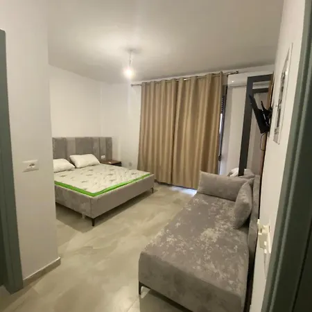 Emily,s Apartment