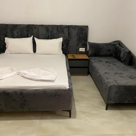 Emily,s Apartman *